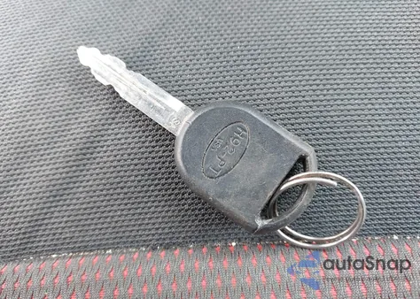 2005 Ford Explorer Xlt/Xlt Sport from USA, damaged, VIN 1FMZU73E05ZA10764